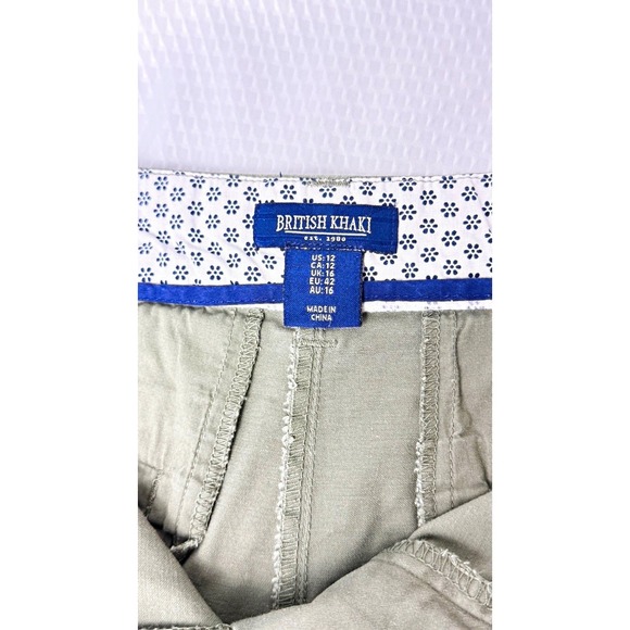 British Khaki Pants - Vintage British Green Khaki Women's Chino Shorts Size 12 Regular Zip Closure